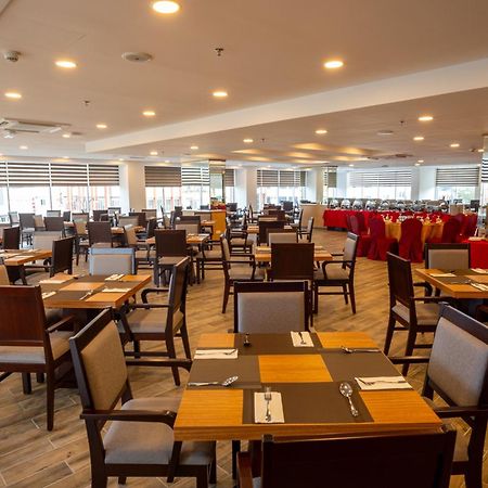 City Rise Hotel Miri Bagian luar foto