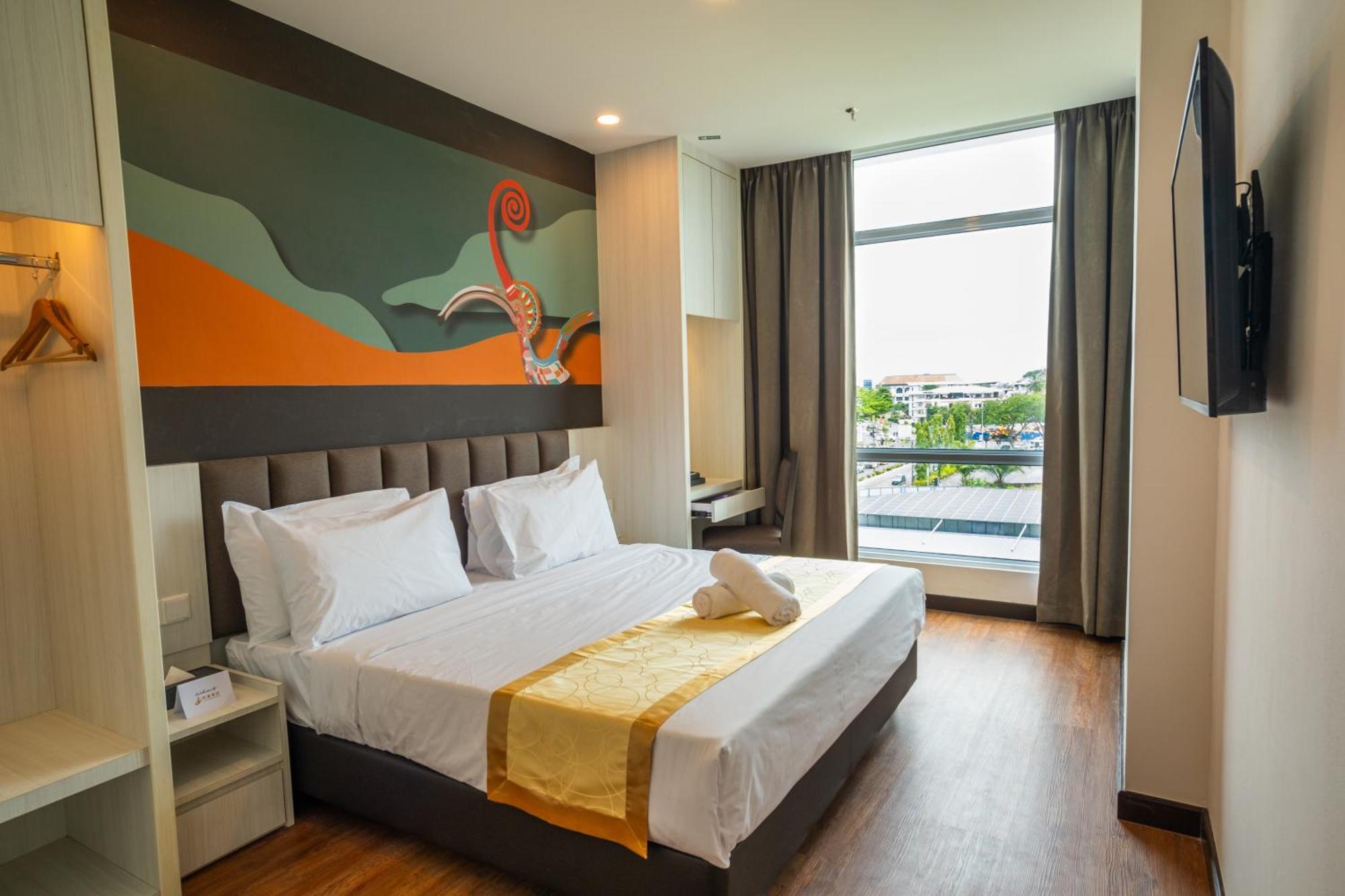 City Rise Hotel Miri Bagian luar foto